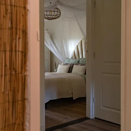 Typisch Frans Holiday home *